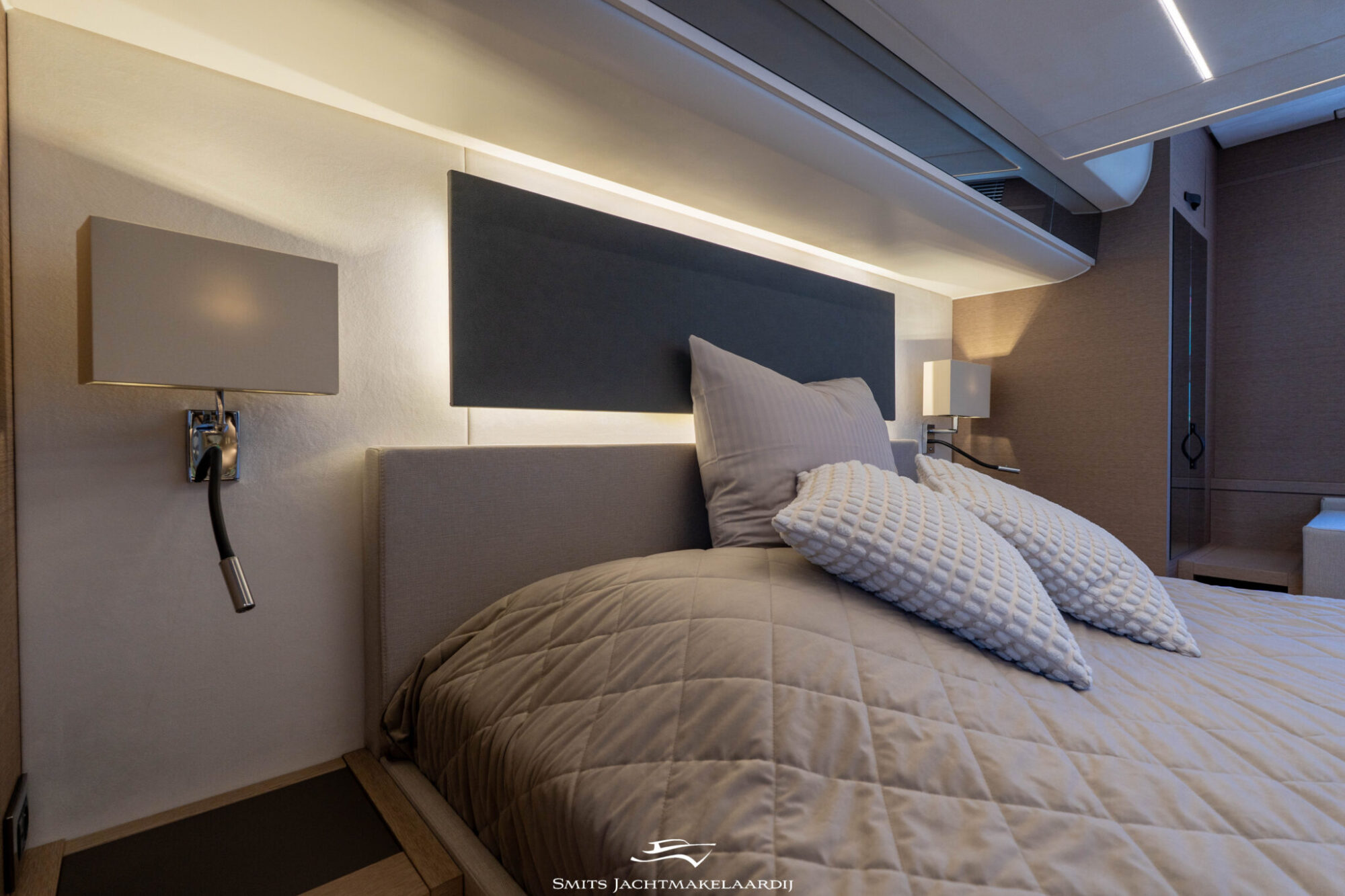 foto: 10 Prestige Prestige 590 Flybridge