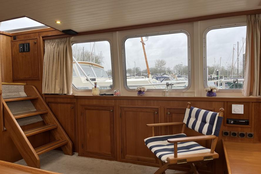 foto: 5 Blauwe Hand Trawler 1400