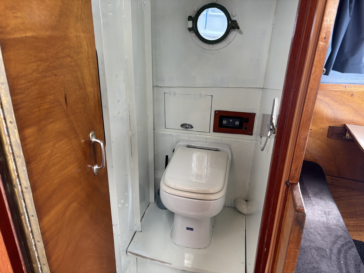 foto: 13 Ariadne kruiser 900 OK