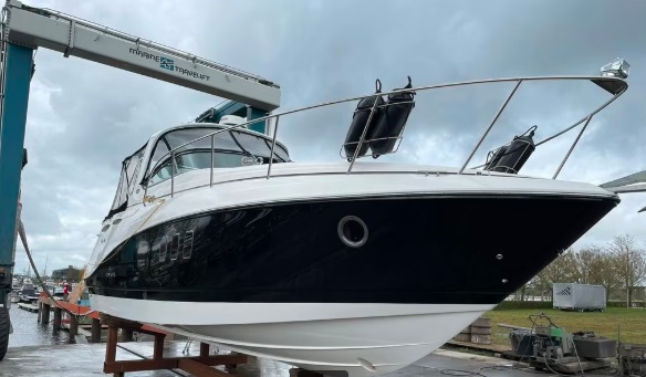 foto: 5 Rinker 360 Speedcruiser