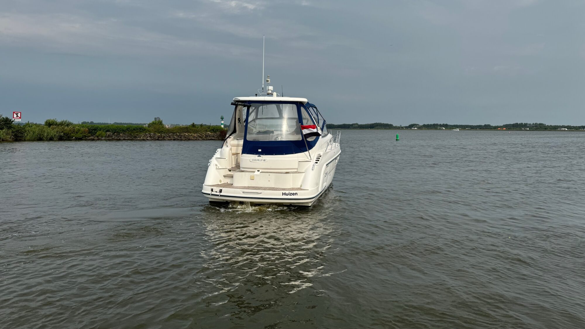 foto: 6 Sealine Sealine S37