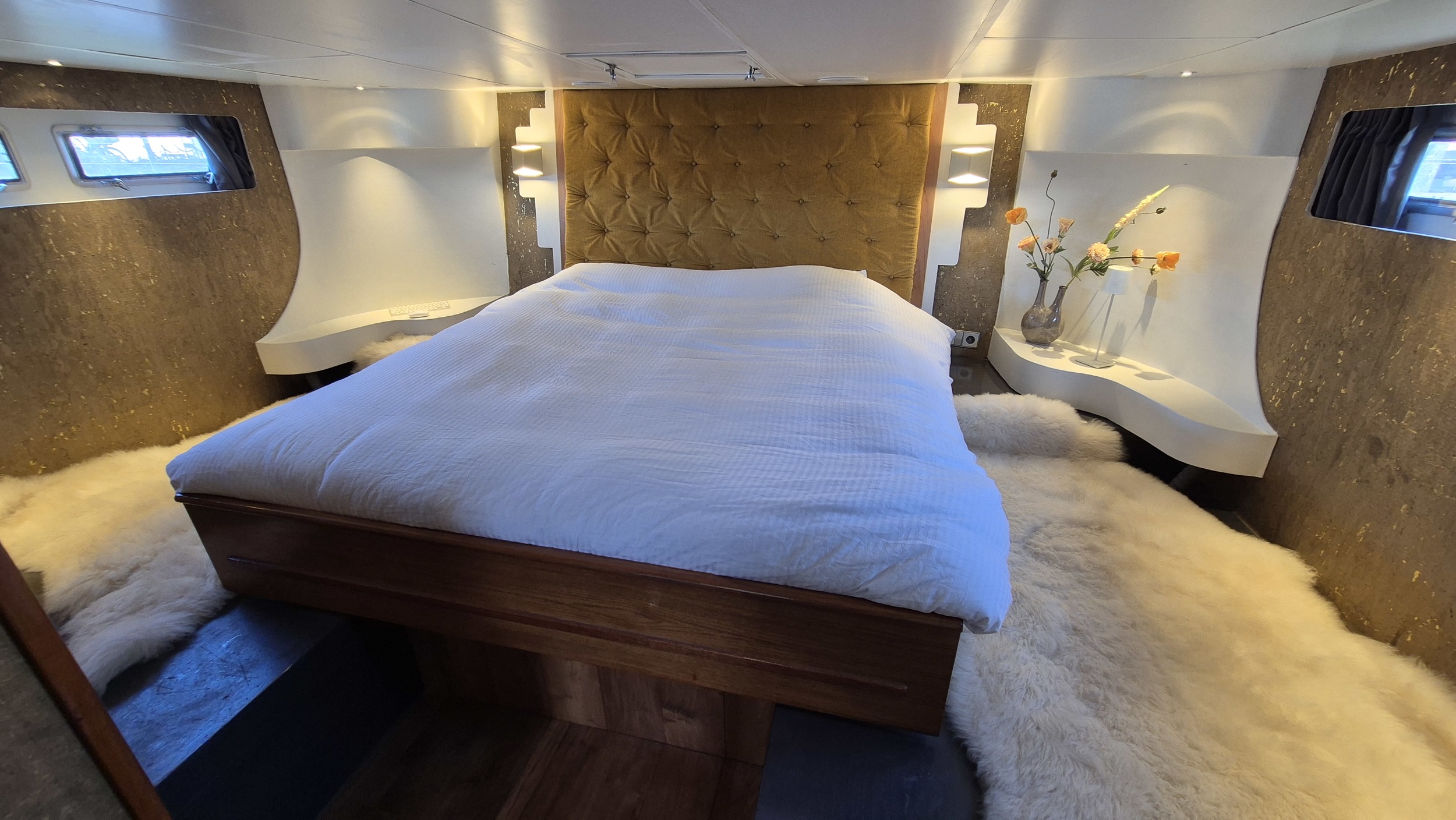 foto: 9 Ancora 44 Flybridge