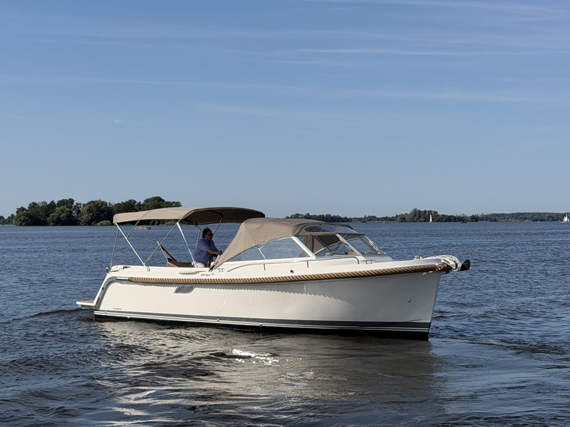 foto: 5 Intender 950 Cabrio