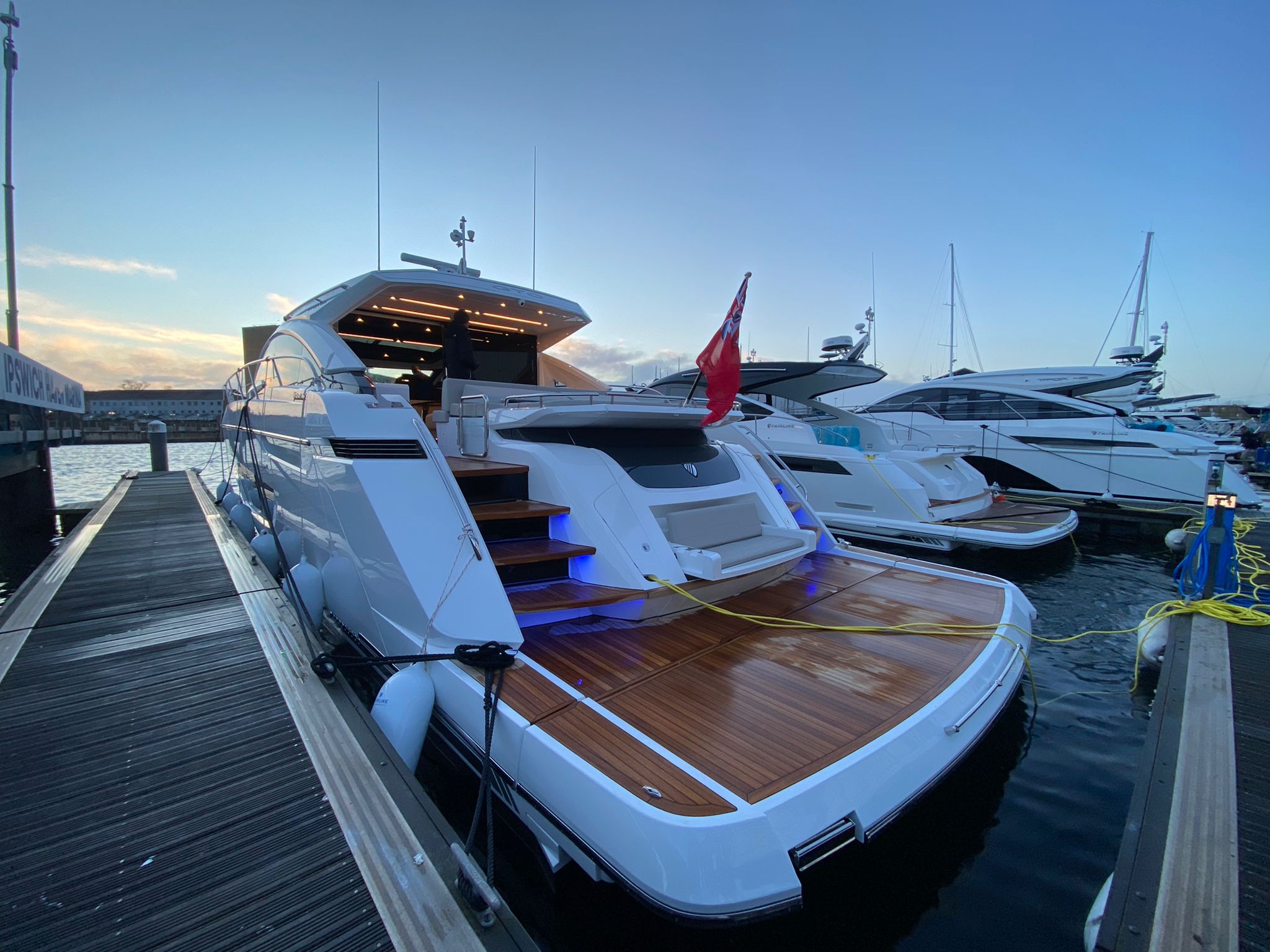 foto: 6 Fairline Targa 65 GTO #25