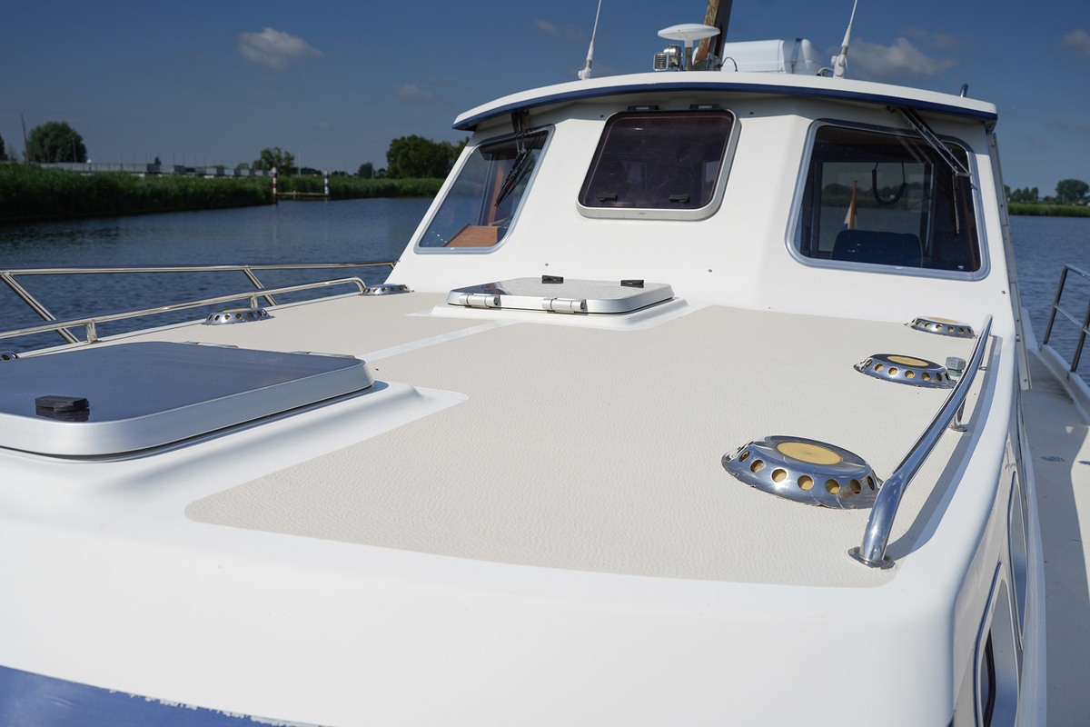 foto: 8 Aquastar Ocean Ranger 38