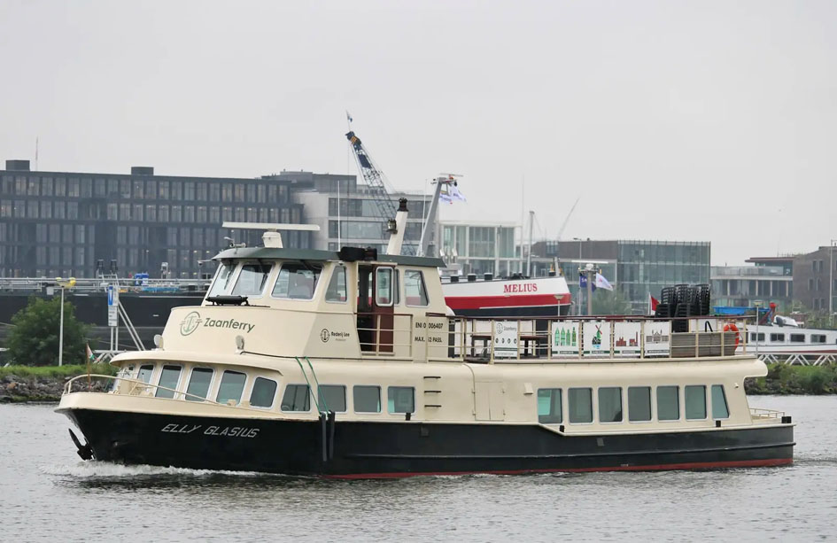 foto: 6 Dagpassagiersschip 152 pers