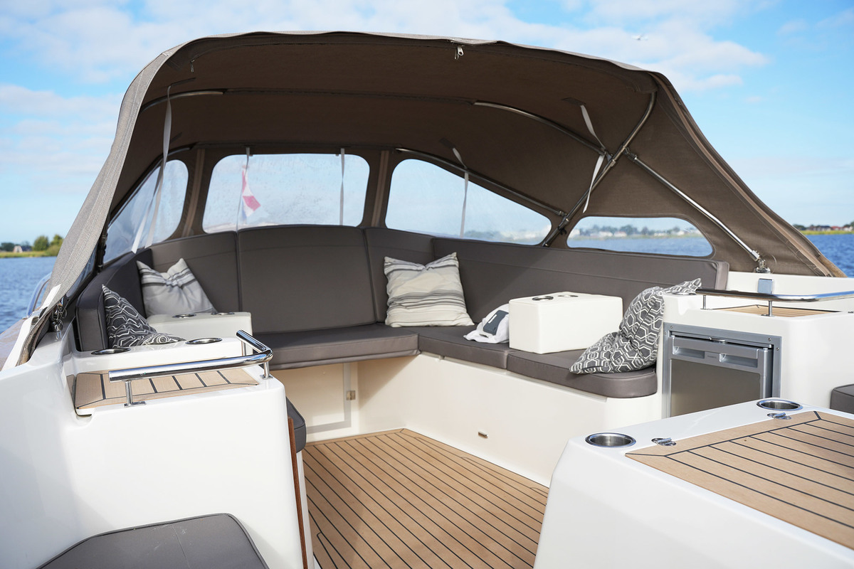 foto: 5 Interboat Intender 780