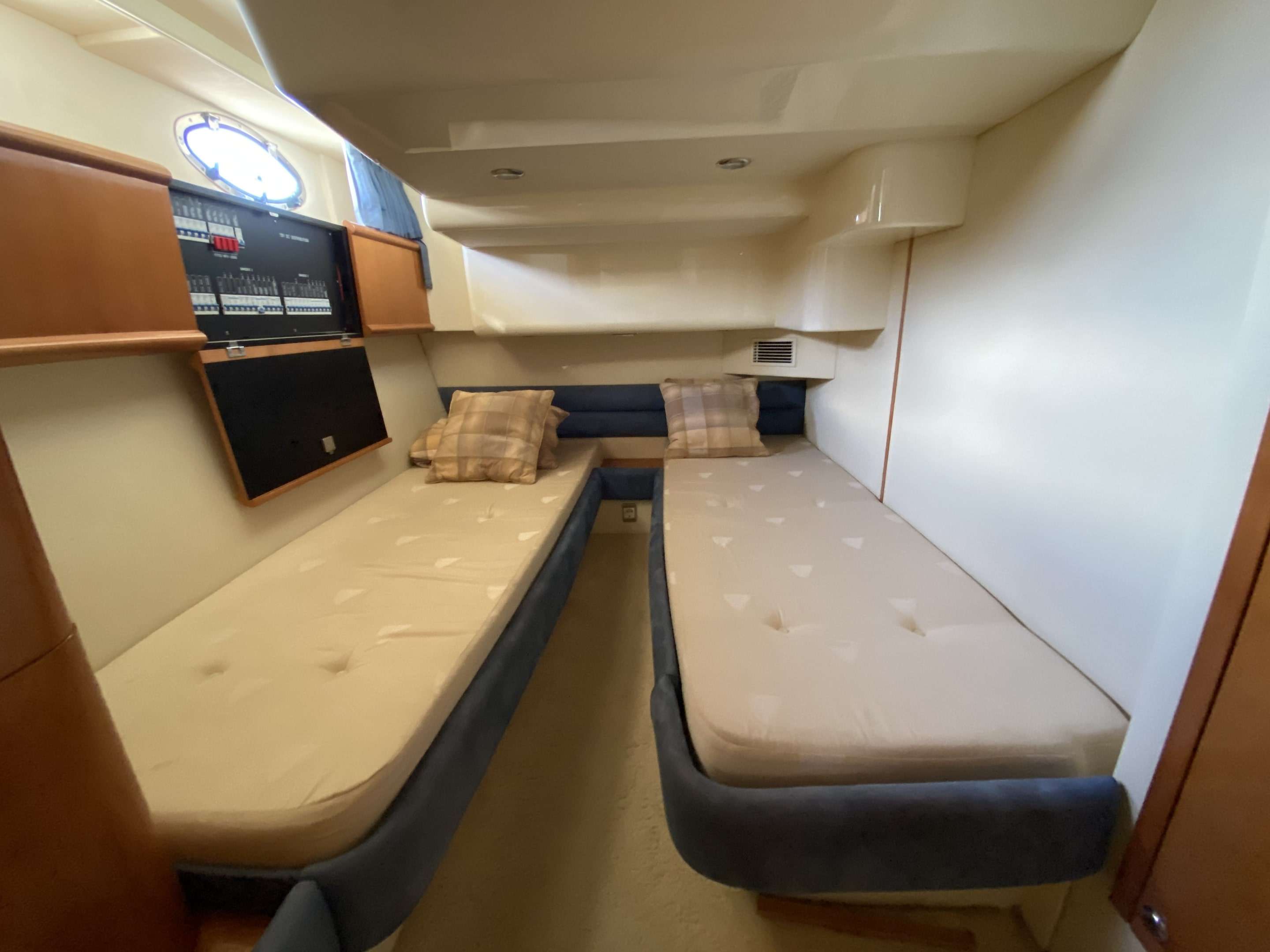 foto: 6 Fairline phantom 40 