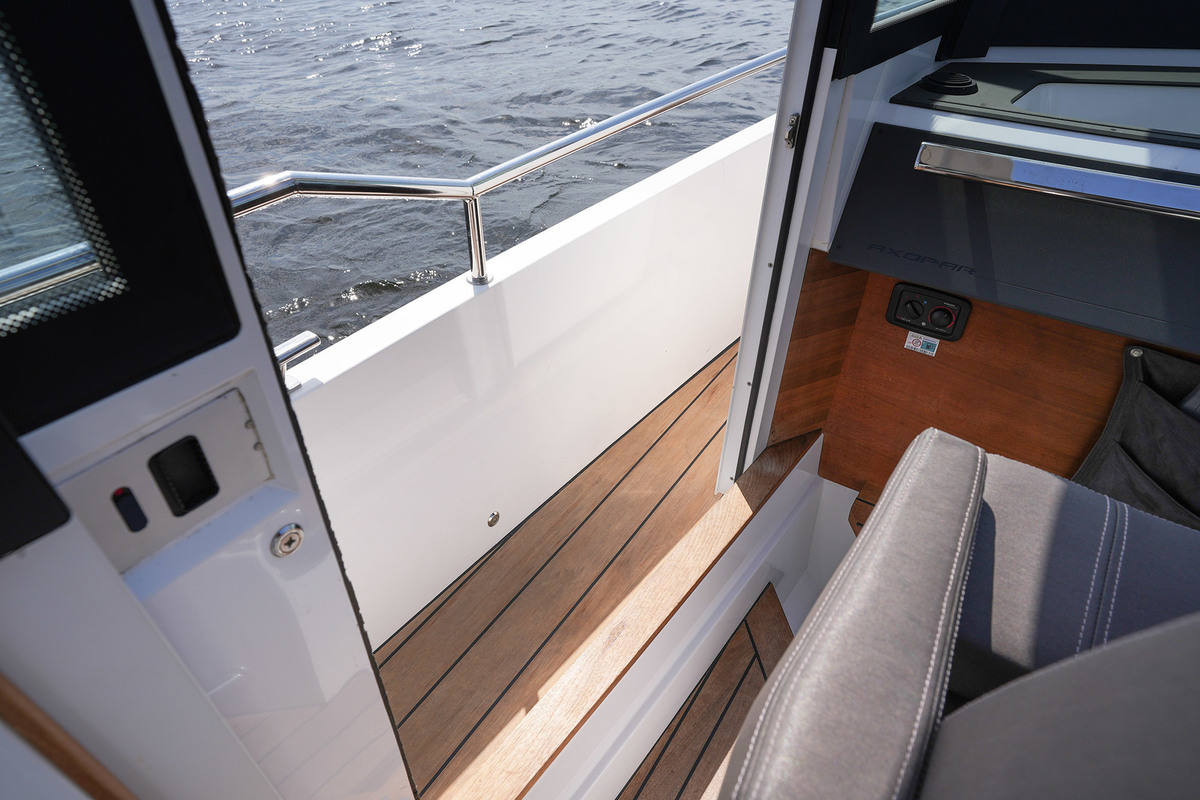 foto: 6 Axopar 28 Cabin