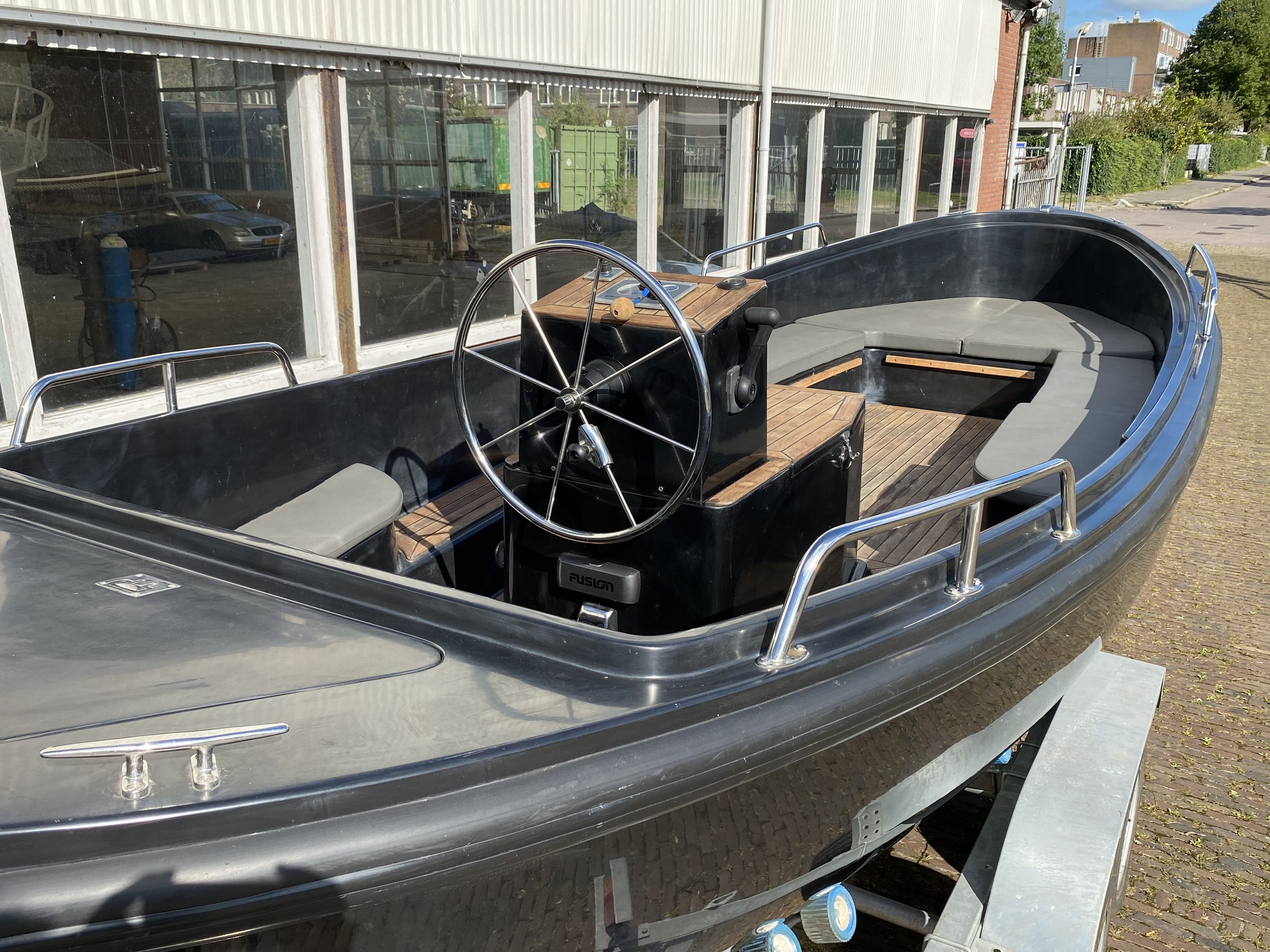 foto: 6 Pleasure Cruise 700