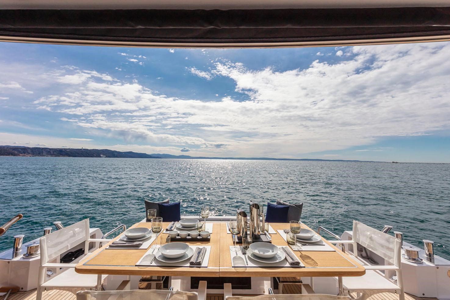 foto: 6 Pardo Yachts E60
