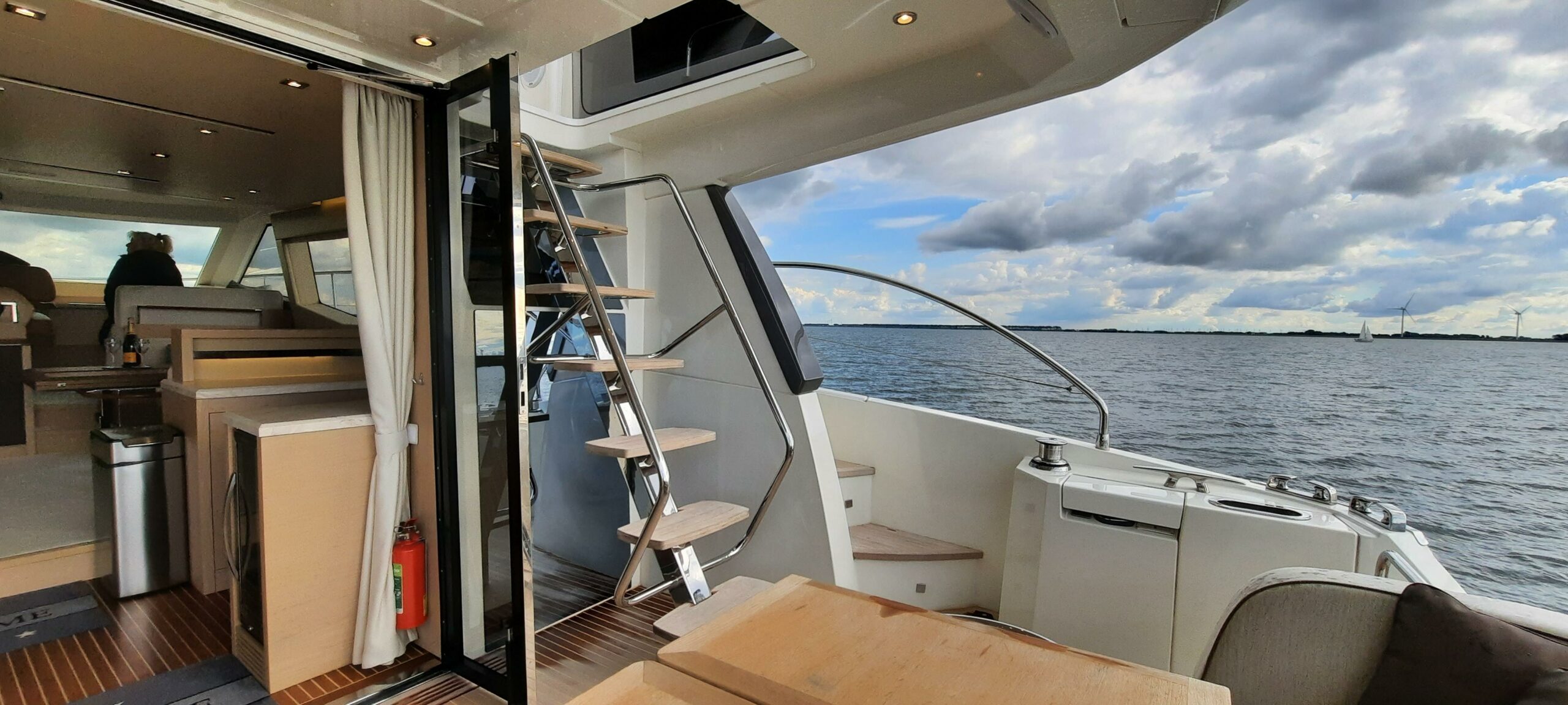 foto: 5 Beneteau Monte Carlo 6