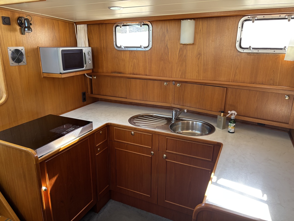 foto: 5 Columbus Kotter 13.50 AK