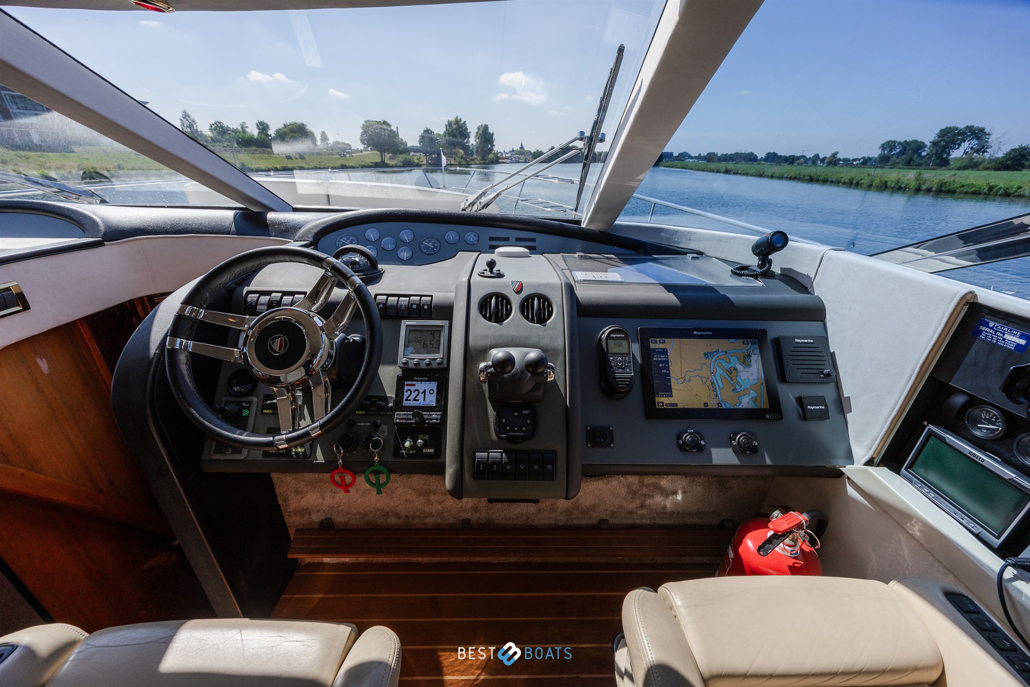 foto: 11 Fairline 58 Squadron