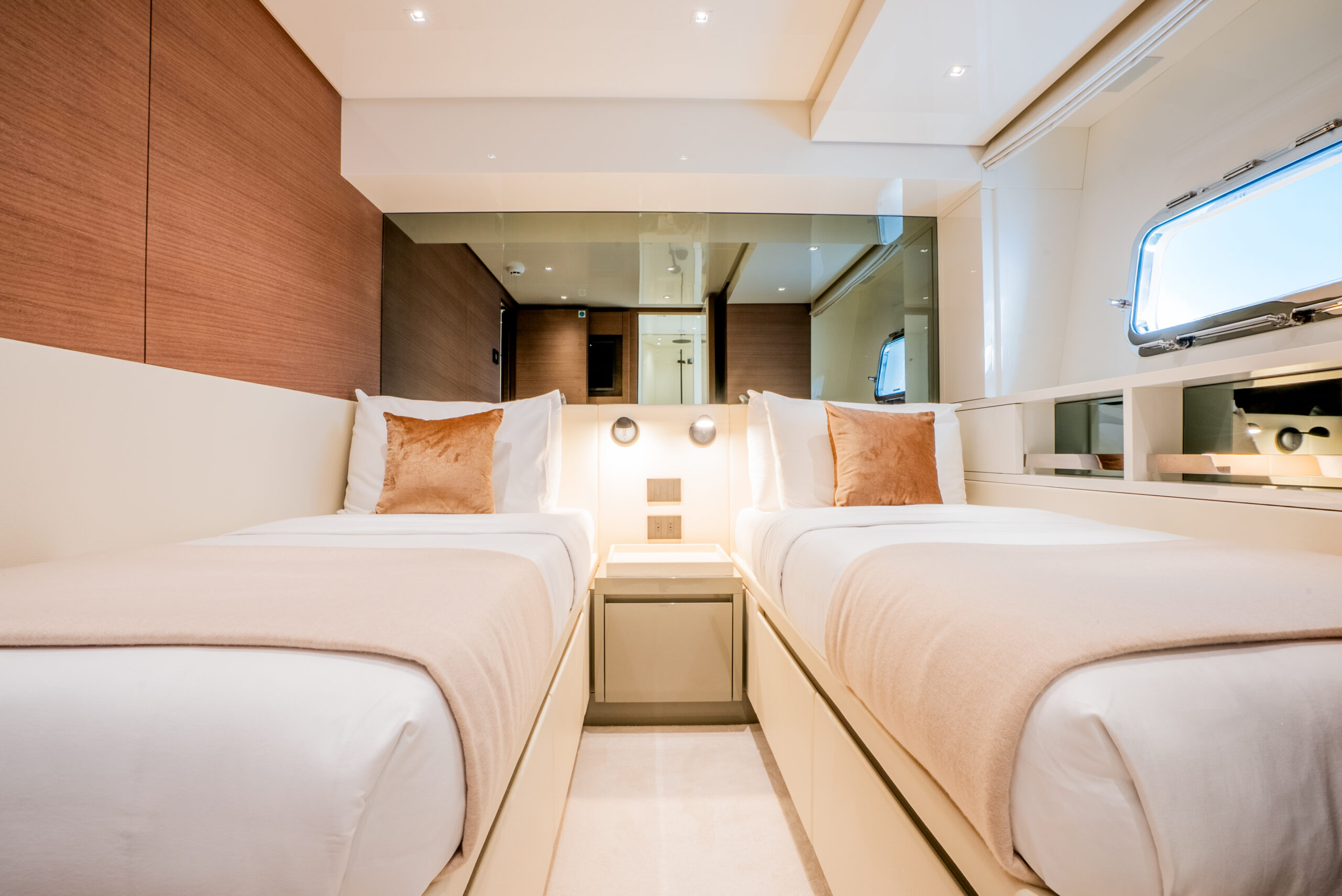 foto: 5 Sanlorenzo SL86