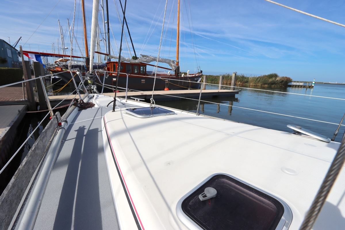 foto: 20 Beneteau Oceanis 423 Clipper 