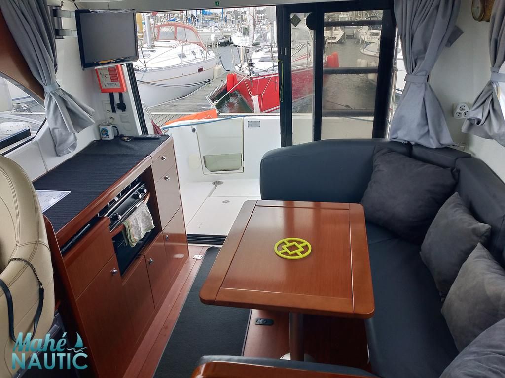 foto: 4 Antares 30 FLY