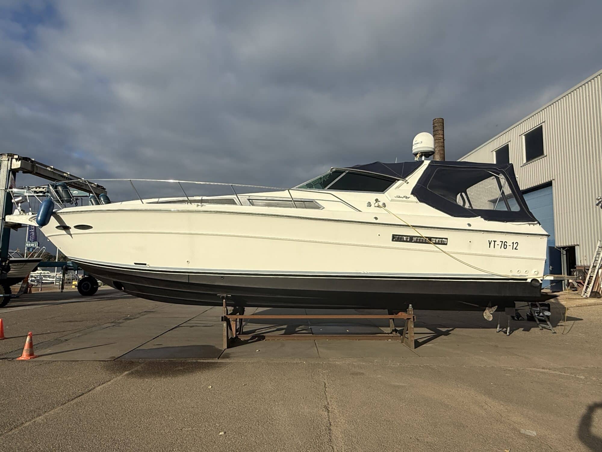 foto: 5 Sea Ray Sea Ray 400 Express Cruiser