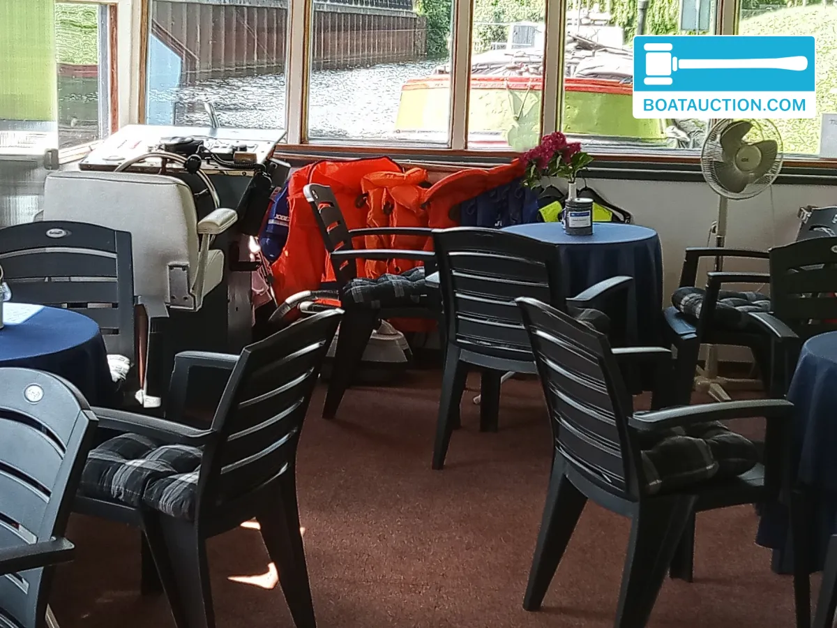 foto: 12 Woonboot 1100