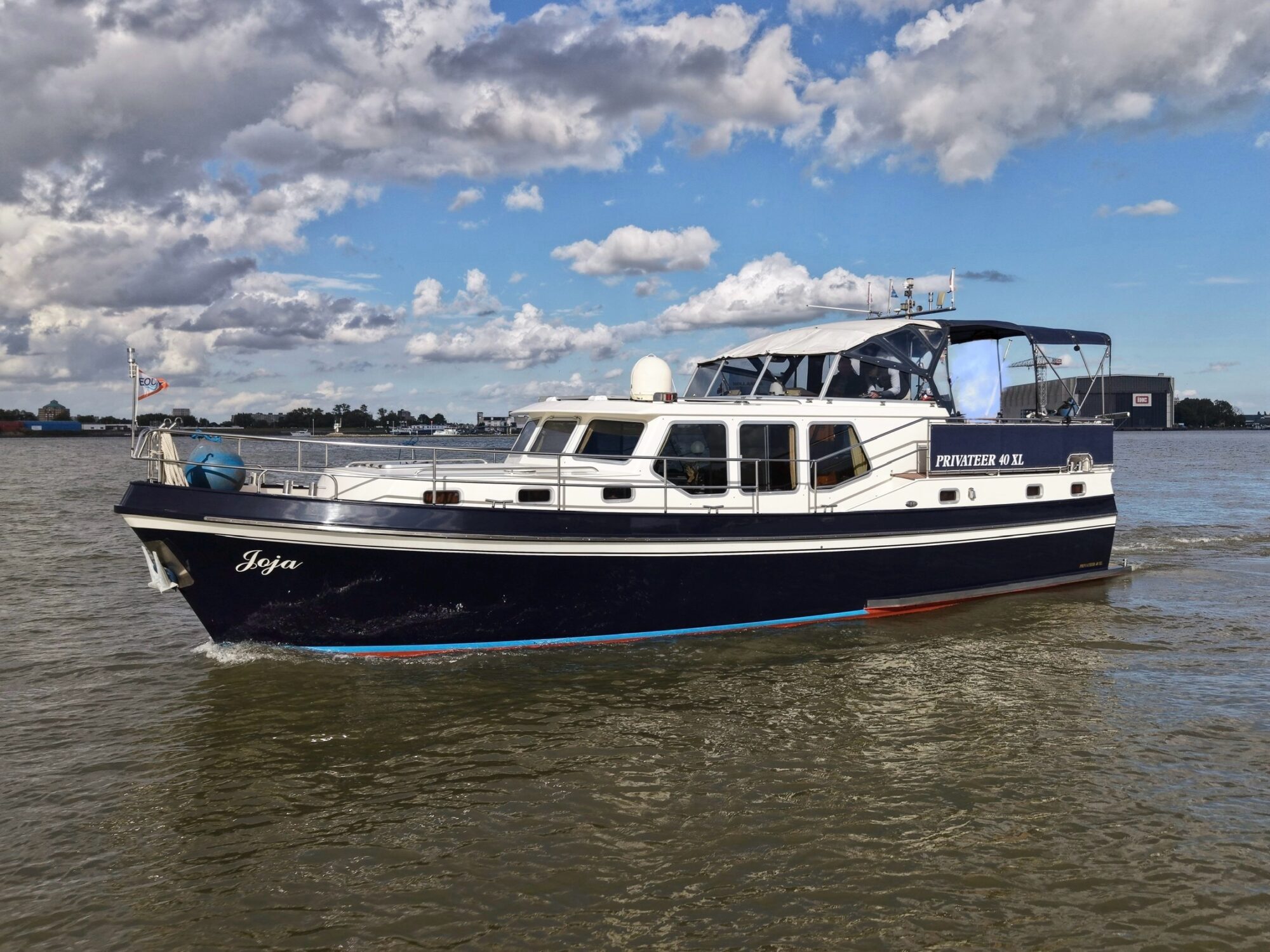 foto: 4 Privateer Privateer 40 XL Cabrio