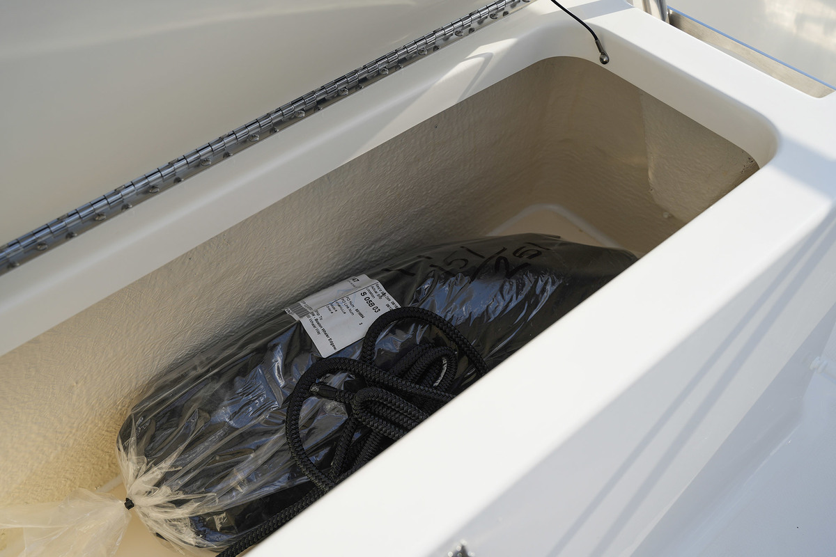 foto: 6 Boston Whaler 170 Montauk