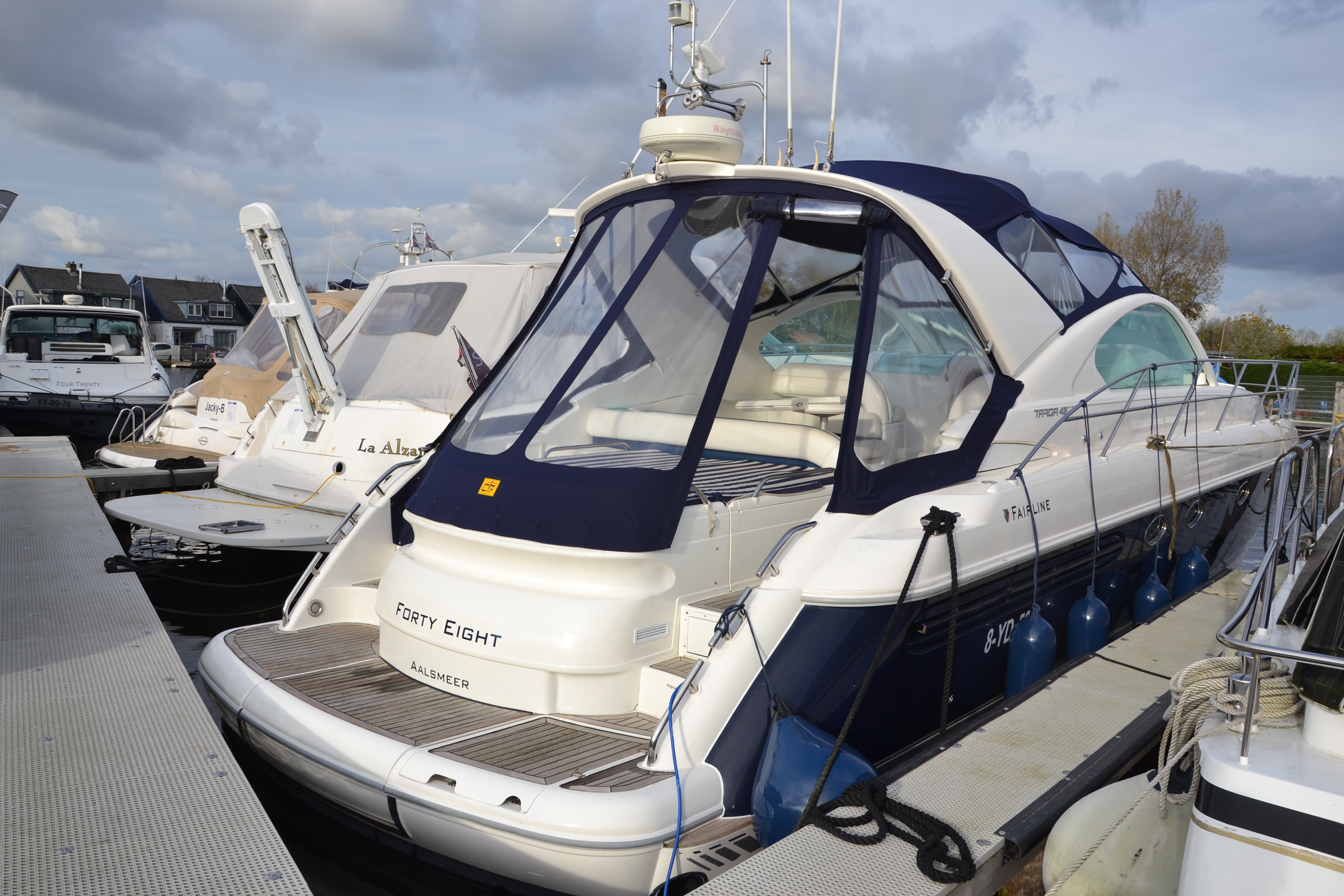 foto: 5 Fairline Targa 48