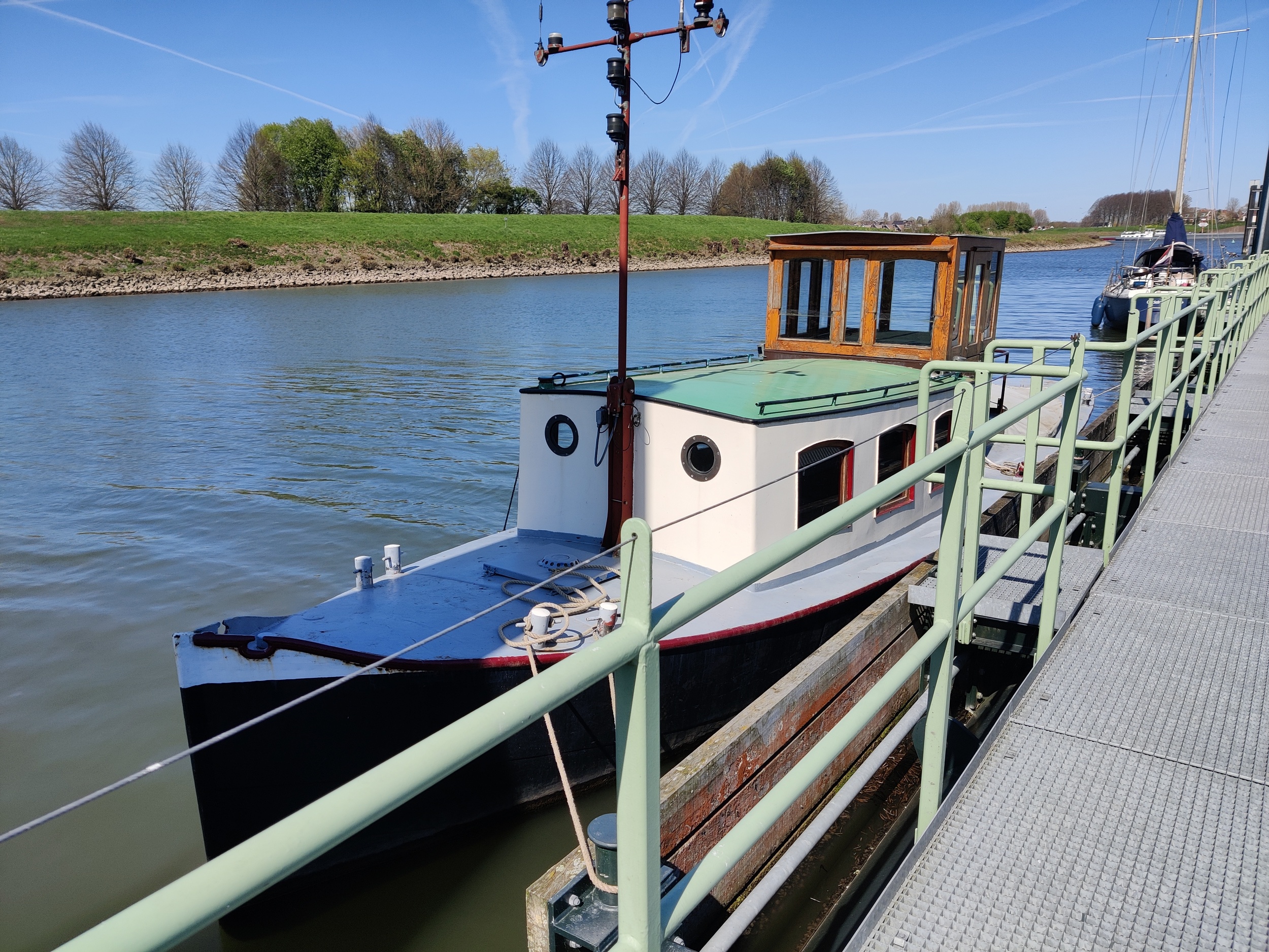 foto: 4 Sleepboot Amsterdammer