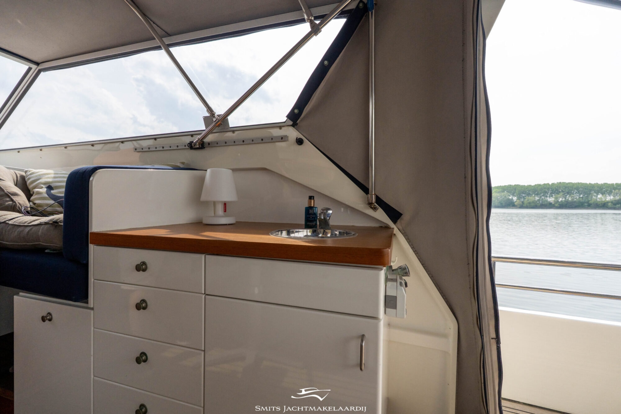 foto: 12 Van der Valk Valk Continental 15.50 Cabrio