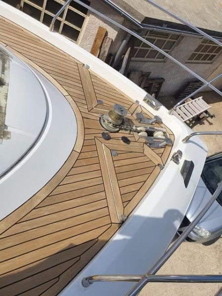 foto: 19 Fairline Squadron 52