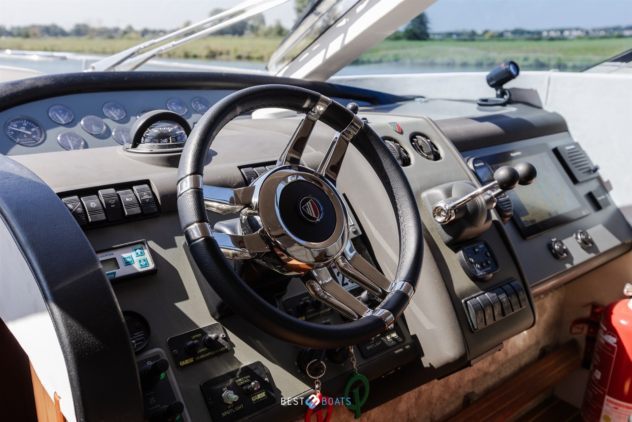 foto: 13 Fairline 58 Squadron