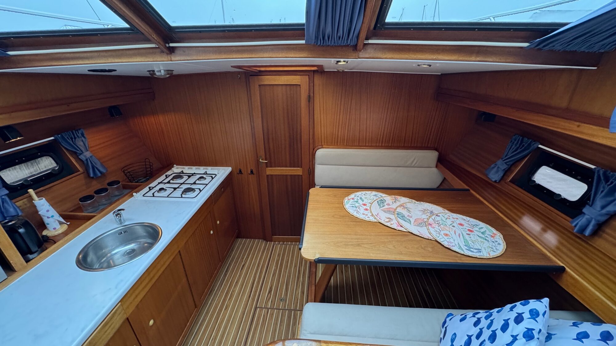 foto: 6 Vri-Jon Vri-Jon 37 AK Cabrio