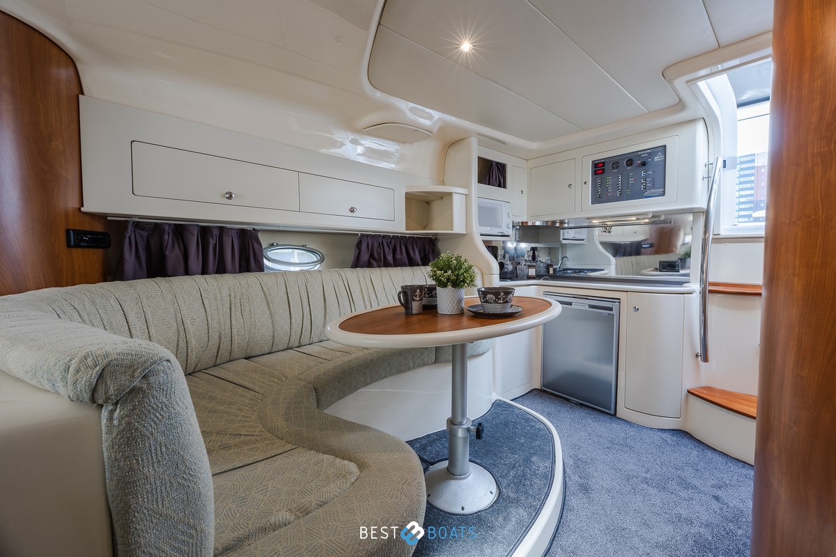 foto: 6 Sessa Marine Oyster 34
