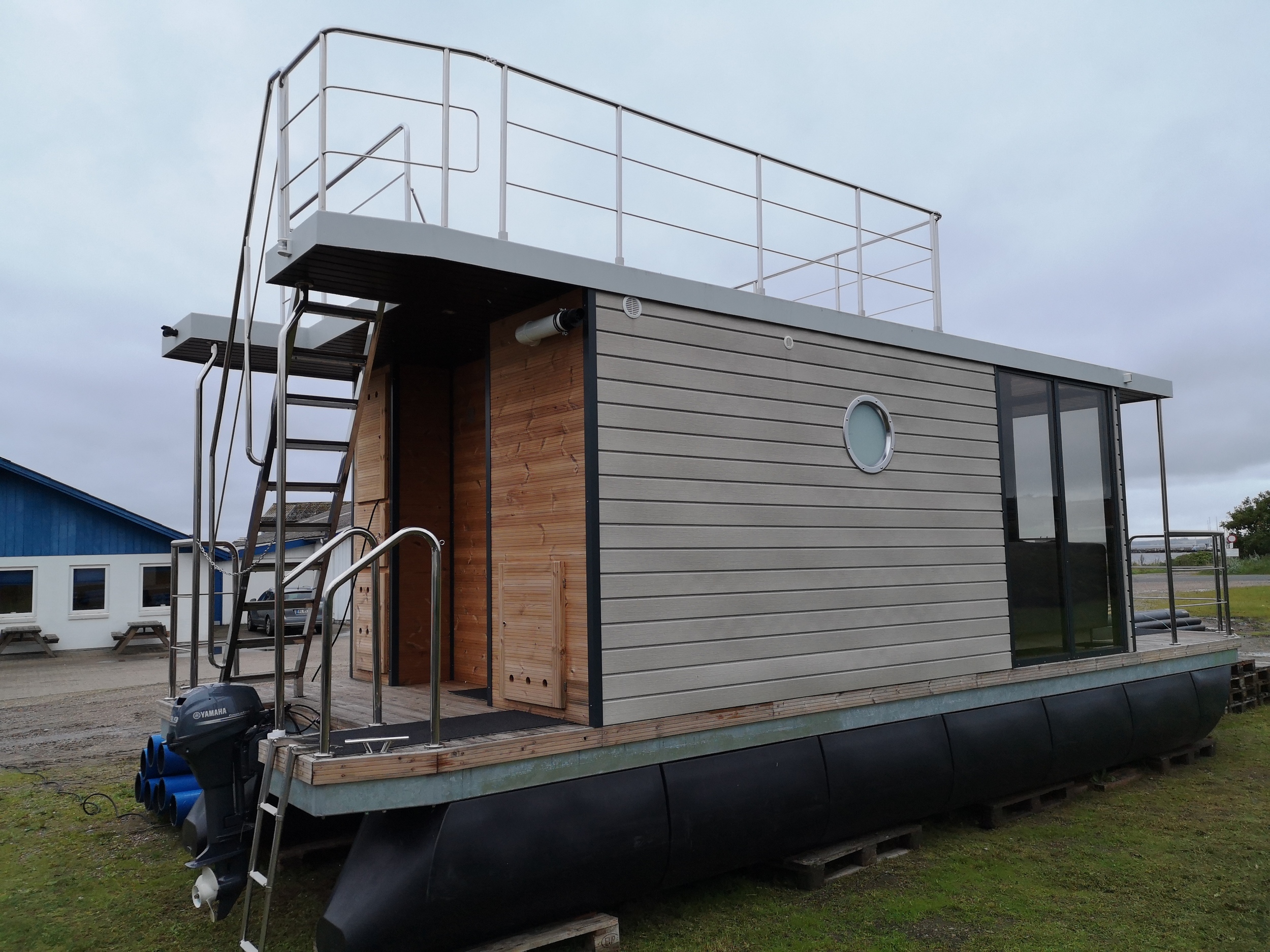 foto: 6 Campi 300 Houseboat
