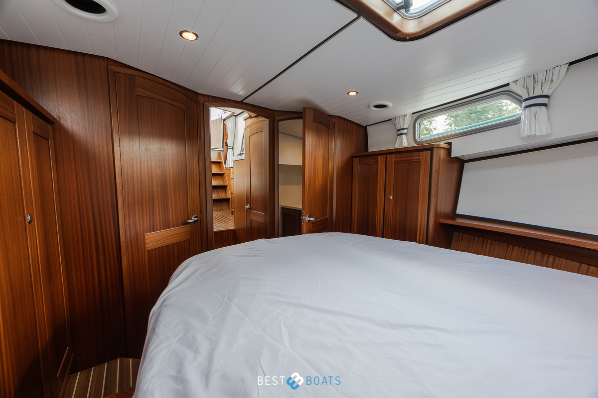 foto: 6 Linssen Classic Sturdy 32 AC