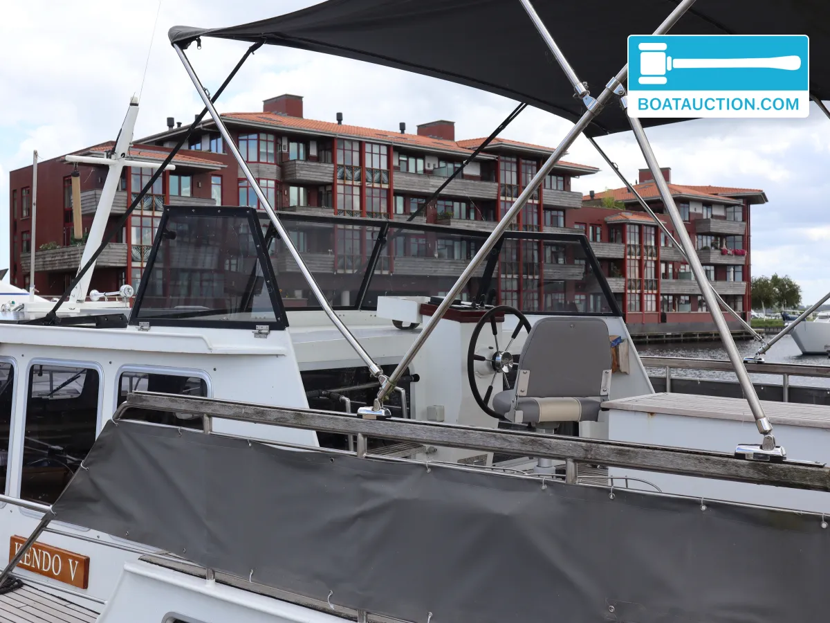 foto: 7 Visserstrawler 1050