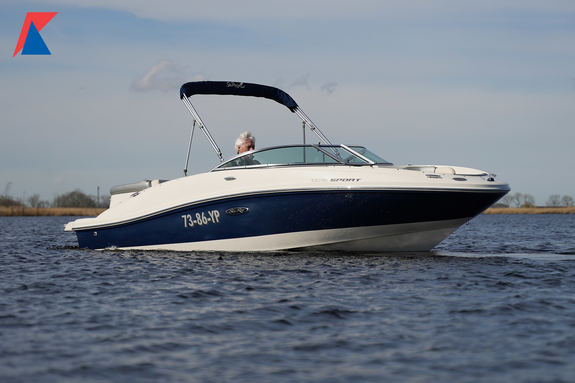 hoofdfoto: 1 Sea Ray 185 Sport