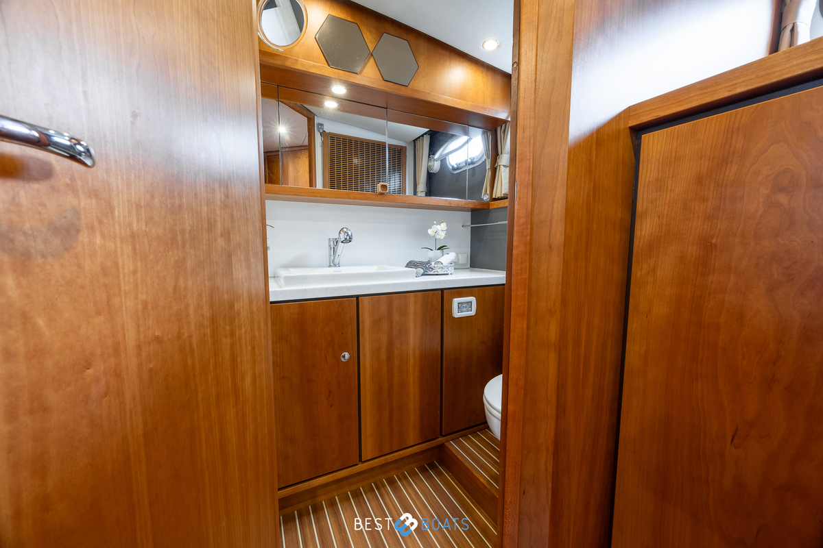 foto: 7 Linssen Grand Sturdy 410 AC Variotop