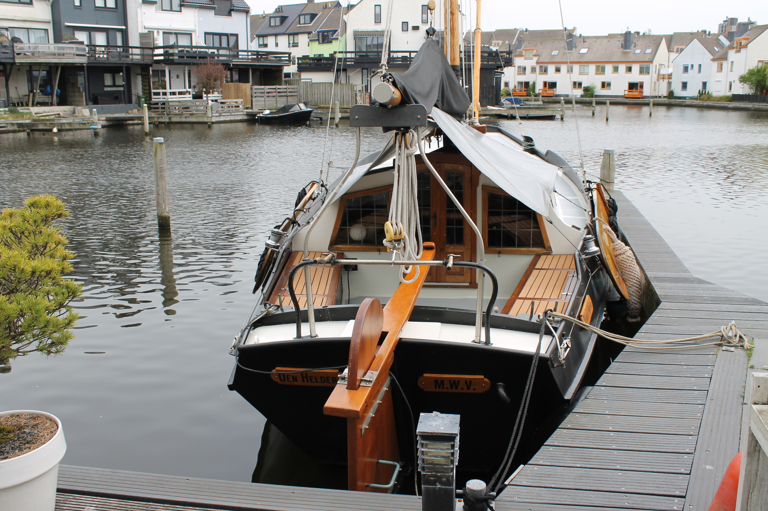 foto: 10 Zeeschouw 10.00 Van Twillert Spakenburg