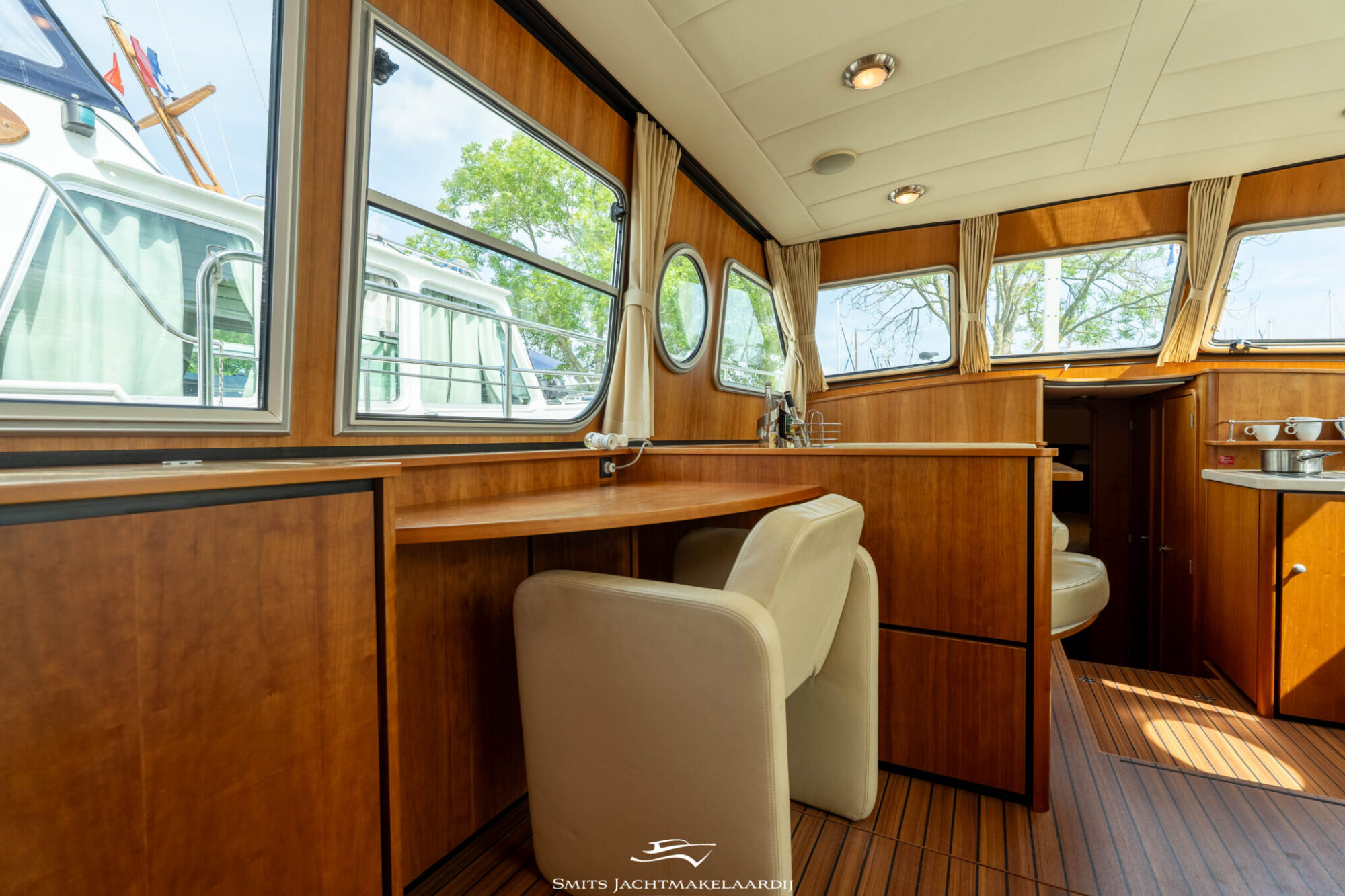 foto: 5 Linssen Linssen Grand Sturdy 43.9 AC