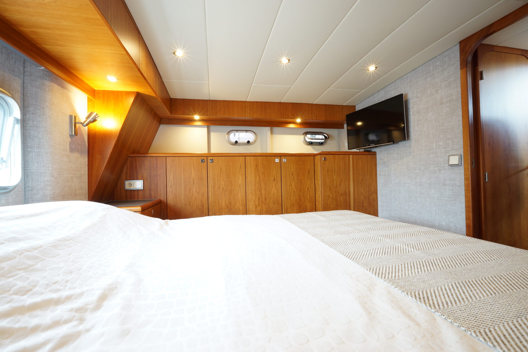 foto: 5 Van der Heijden Van der Heijden 14.00 Dynamic DeLuxe Cabrio