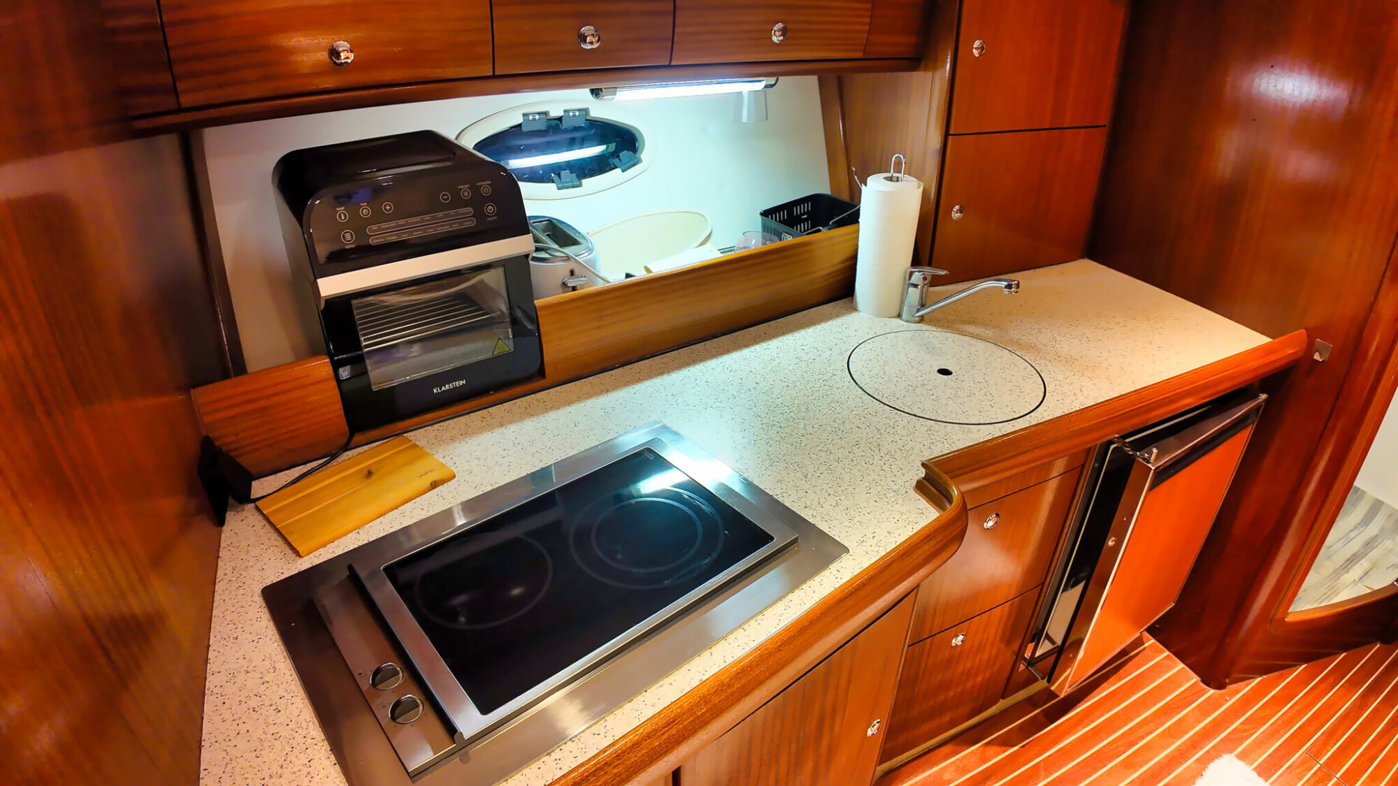 foto: 8 Bavaria Bavaria 37 HT Hardtop