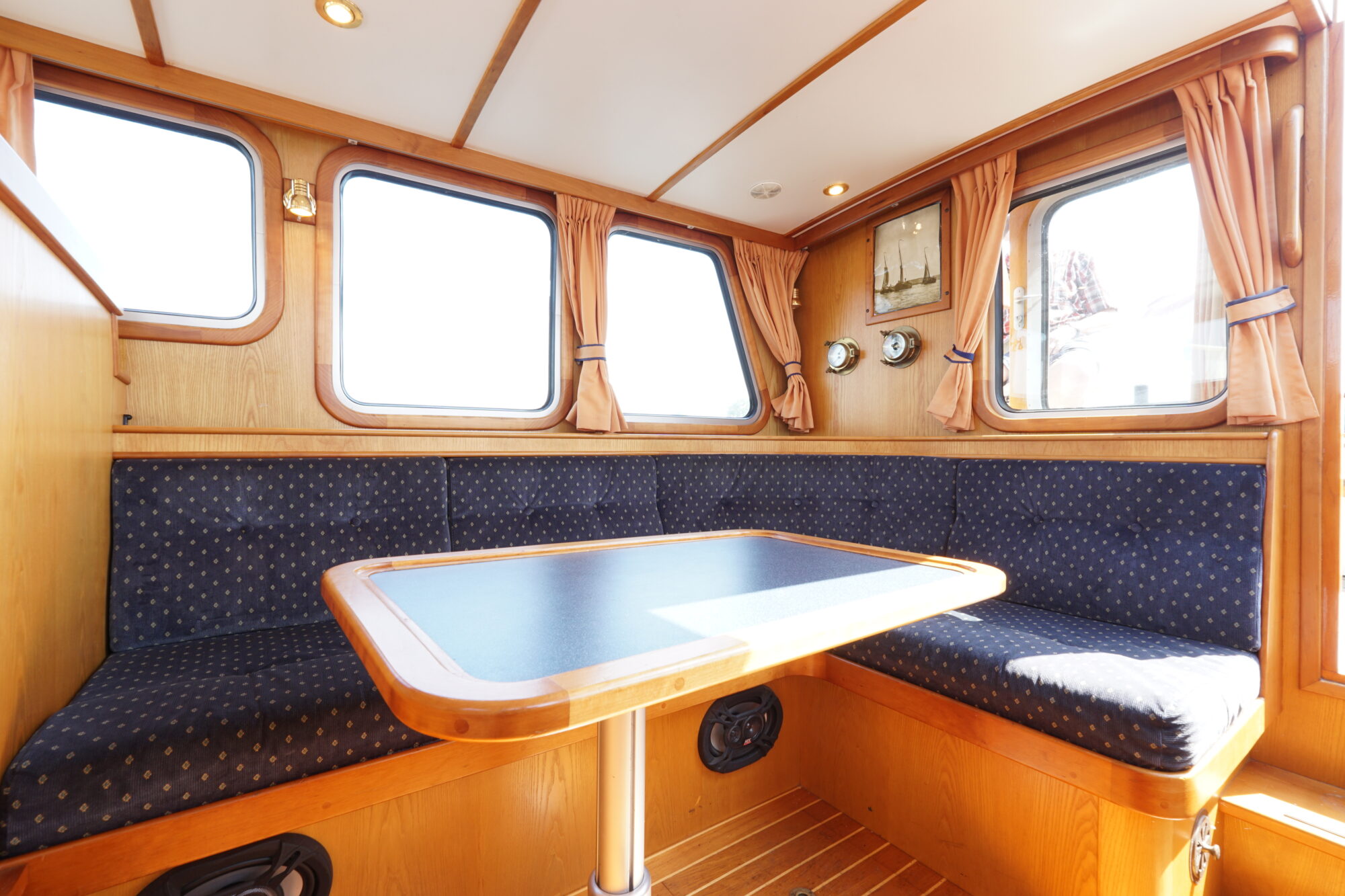 foto: 8 Mooie Nel Mooie Nel 9.50 OK