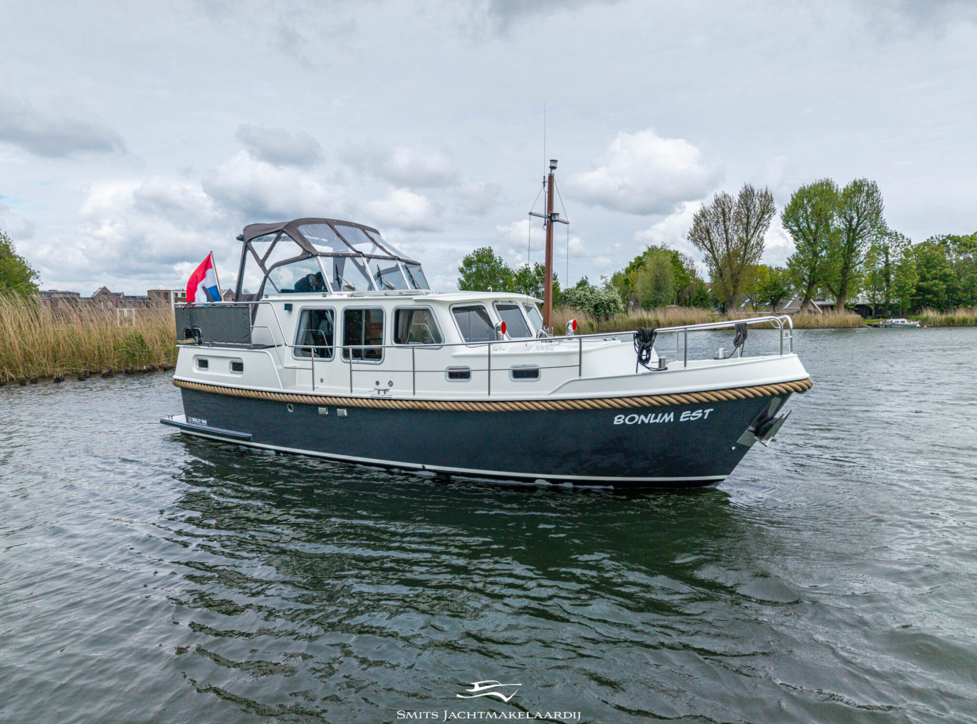 foto: 7 Jetten Jetten Bully 9.60 AK