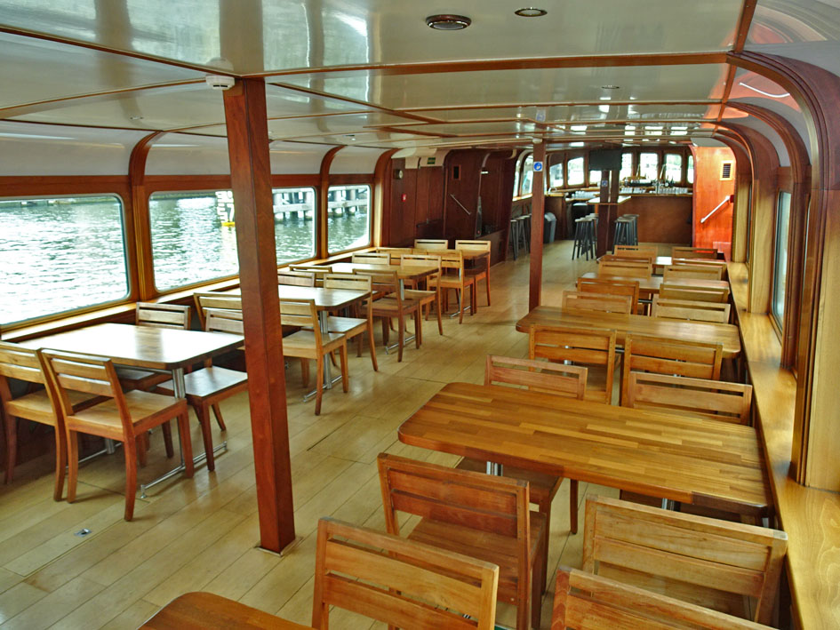 foto: 7 Dagpassagiersschip 152 pers