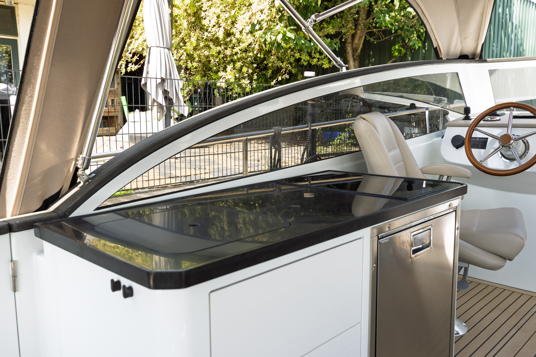 foto: 7 Crown yachts Crown Keyzer S33