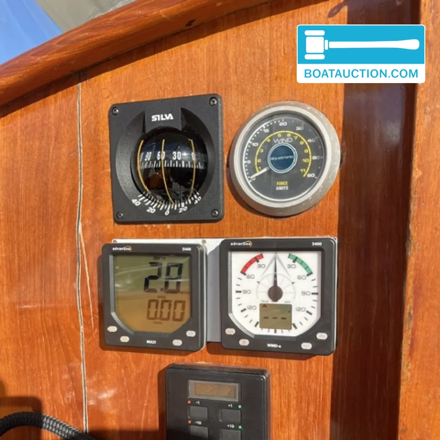 foto: 4 Huisman 1100