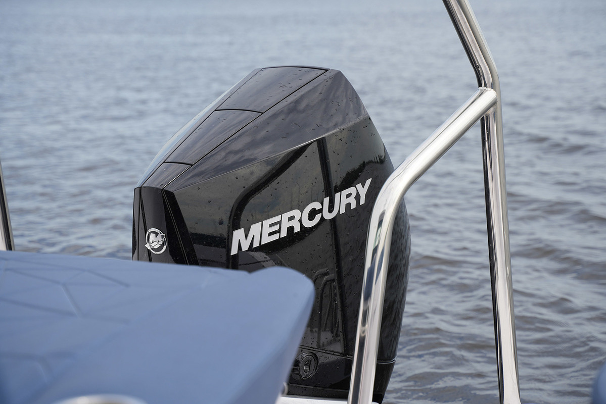 foto: 7 Axopar 29 XC Cross Cabin