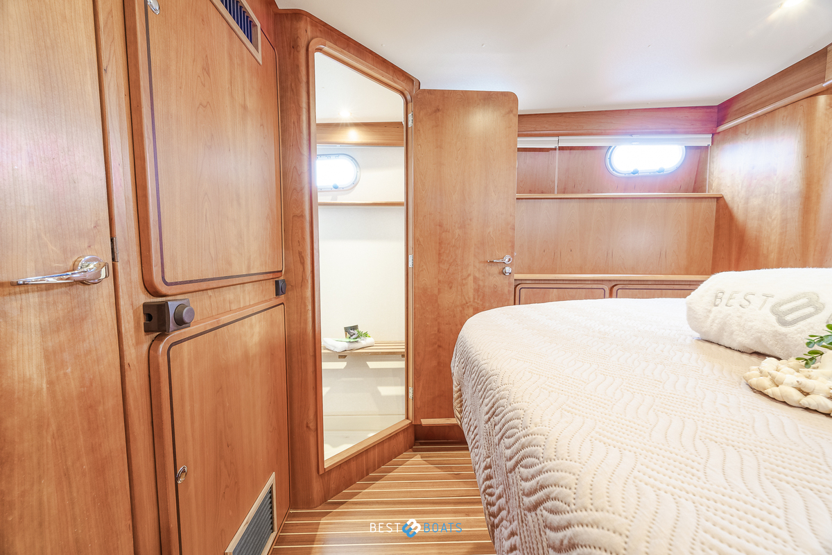 foto: 10 Linssen Grand Sturdy 430 AC Mark II