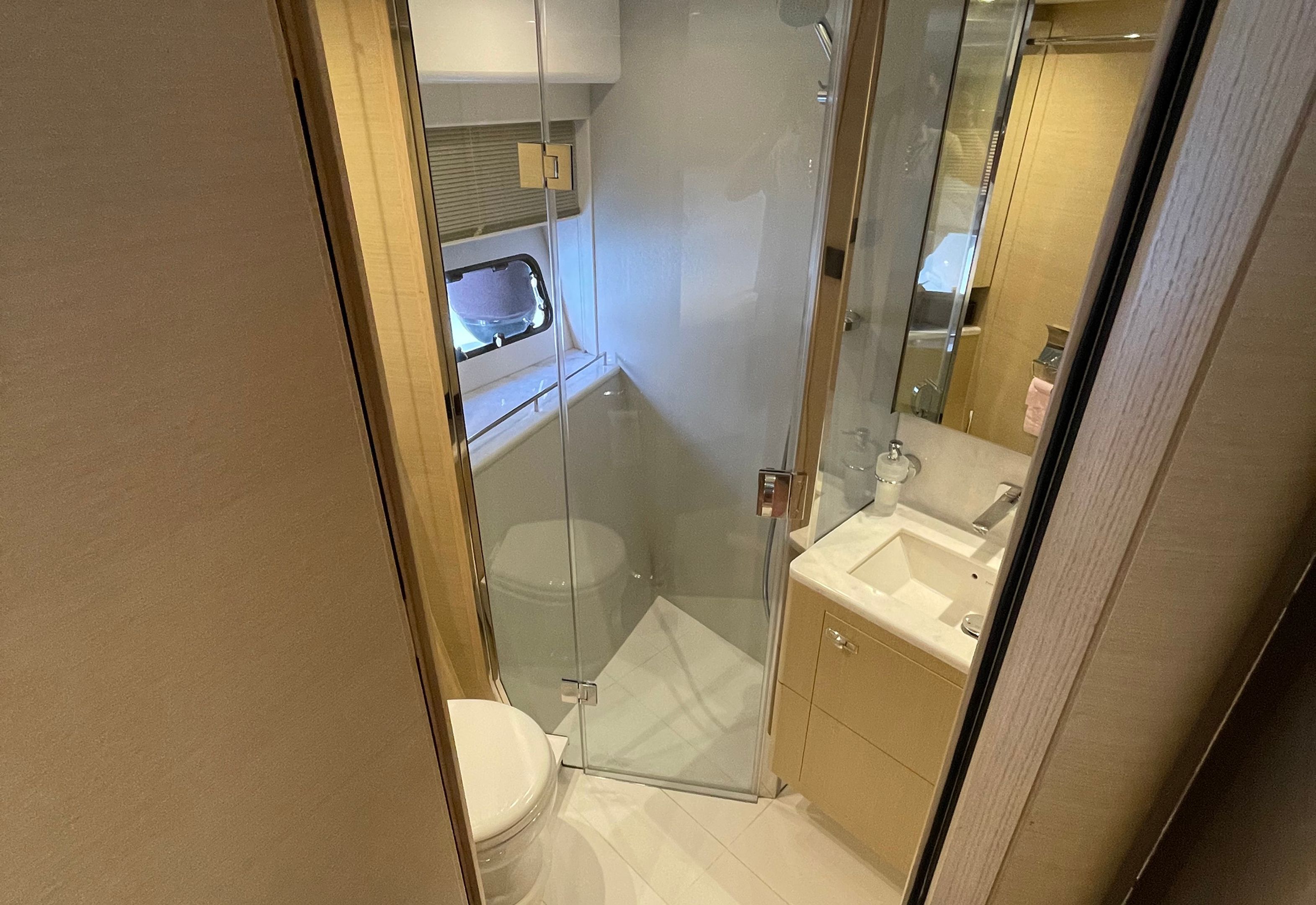 foto: 5 Princess  75 HT