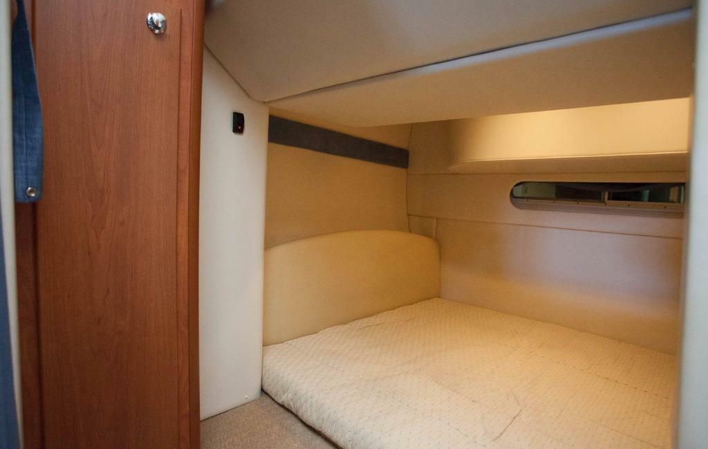 foto: 11 Bayliner  305